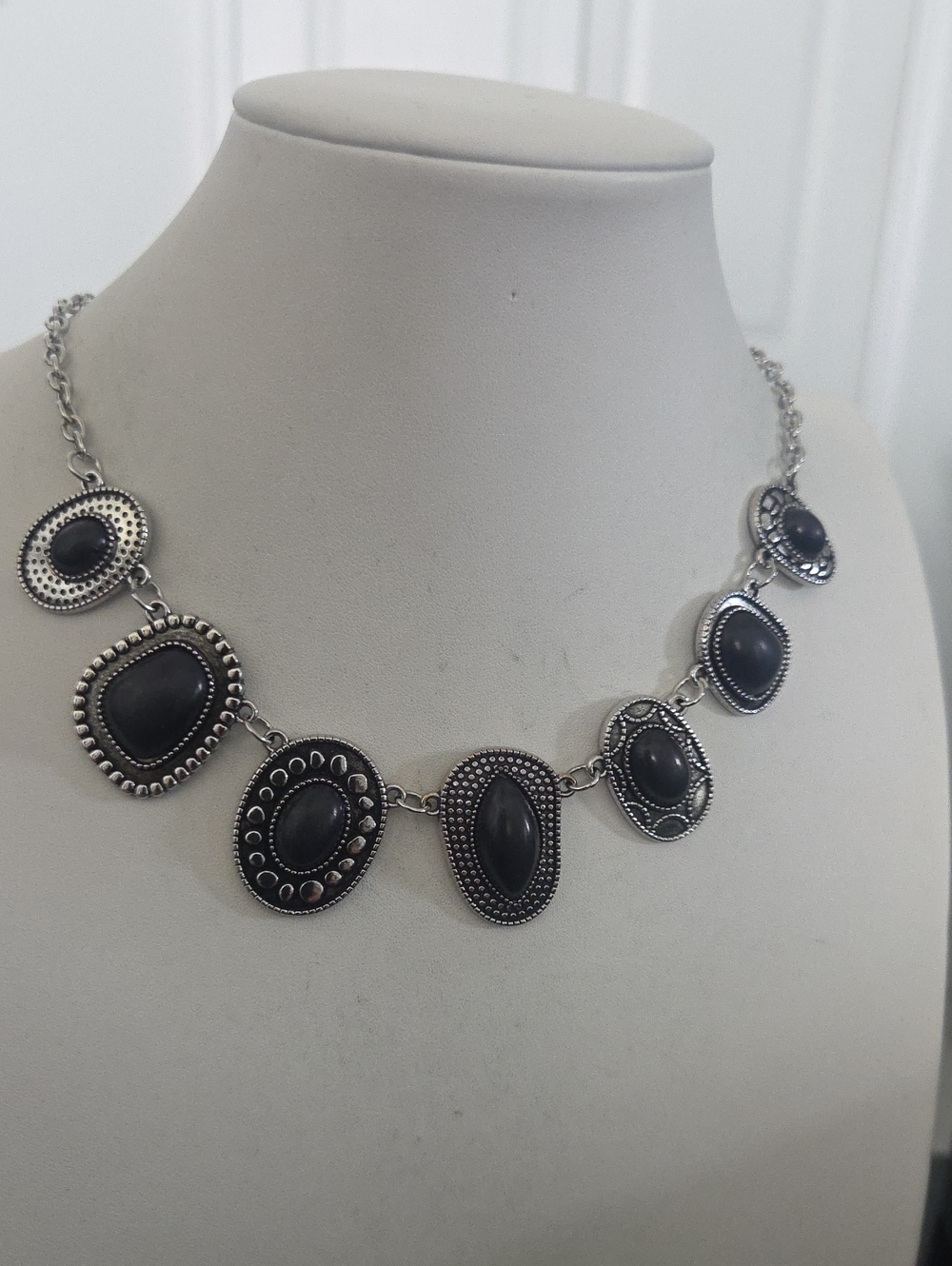 Paparazzi Black Southwest Necklace NWT